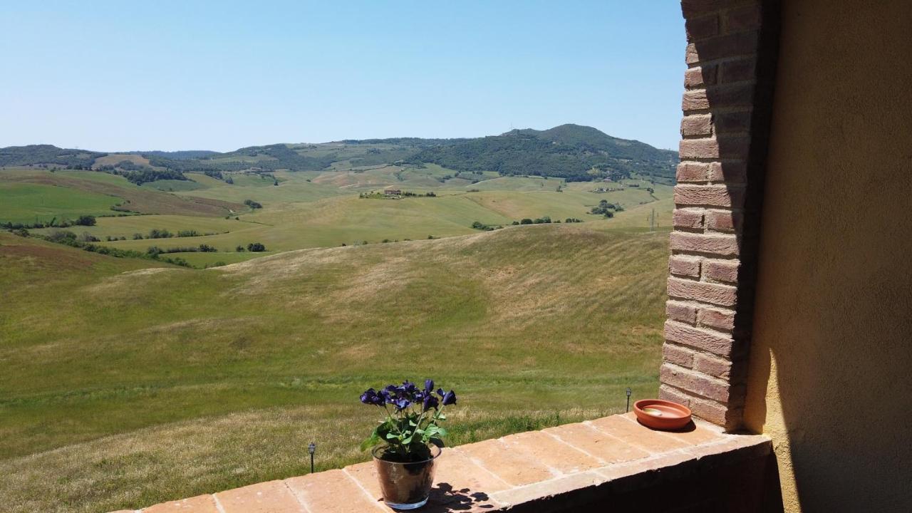 Podere Le Volpaie, Volterra, Tuscany มอนเตคาตีนี วัล ดิ เชชินา ภายนอก รูปภาพ