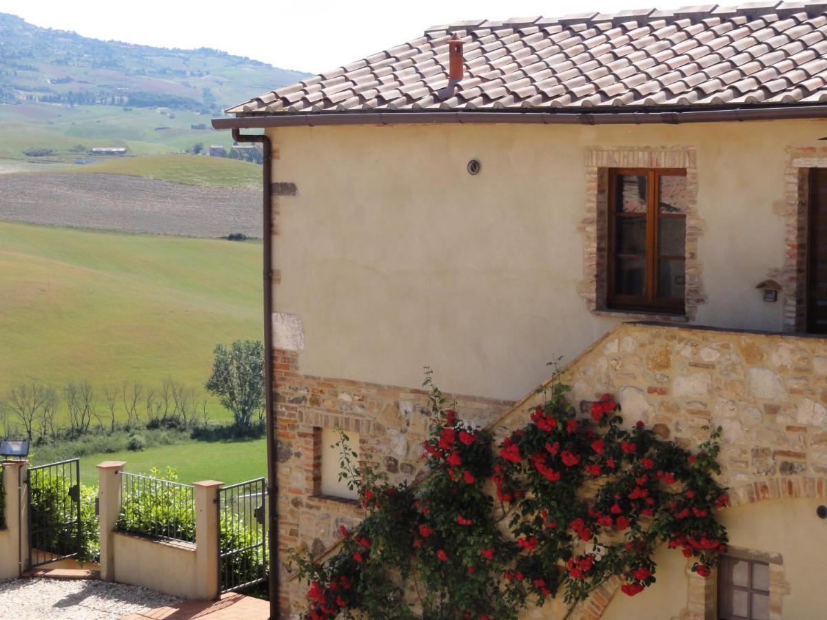Podere Le Volpaie, Volterra, Tuscany มอนเตคาตีนี วัล ดิ เชชินา ภายนอก รูปภาพ