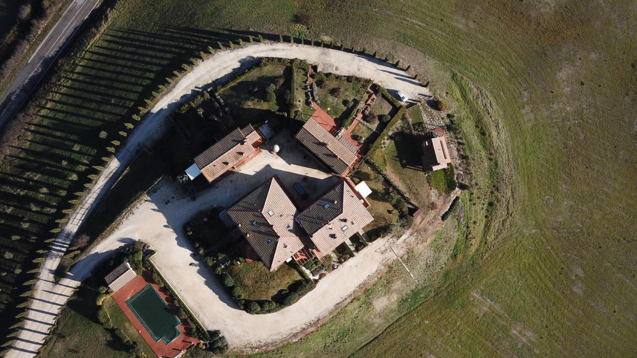 Podere Le Volpaie, Volterra, Tuscany มอนเตคาตีนี วัล ดิ เชชินา ภายนอก รูปภาพ